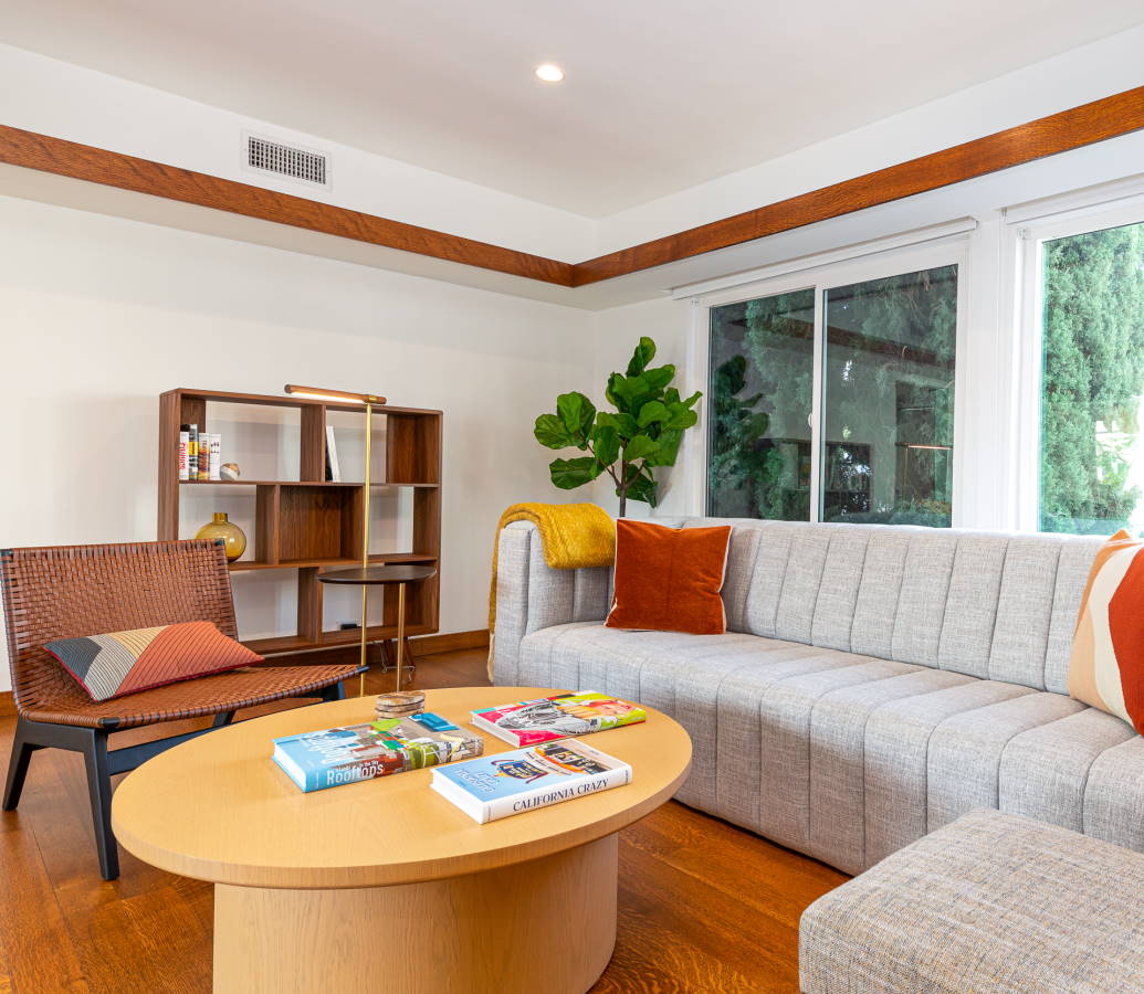 living room West Hollywood/Beverly Hills Short Term Rental