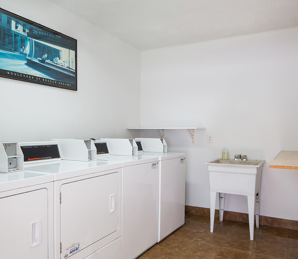 laundry room Hollywood fully furnished apartment rentals