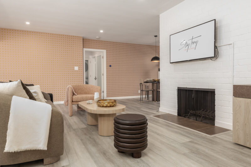 West Hollywood Norma Triangle Furnished One Bedroom Apartment